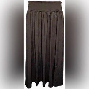 NWOT- Halara- High Waisted Split 2-in-1 Flowy Quick Dry Maxi Casual Skirt-Medium